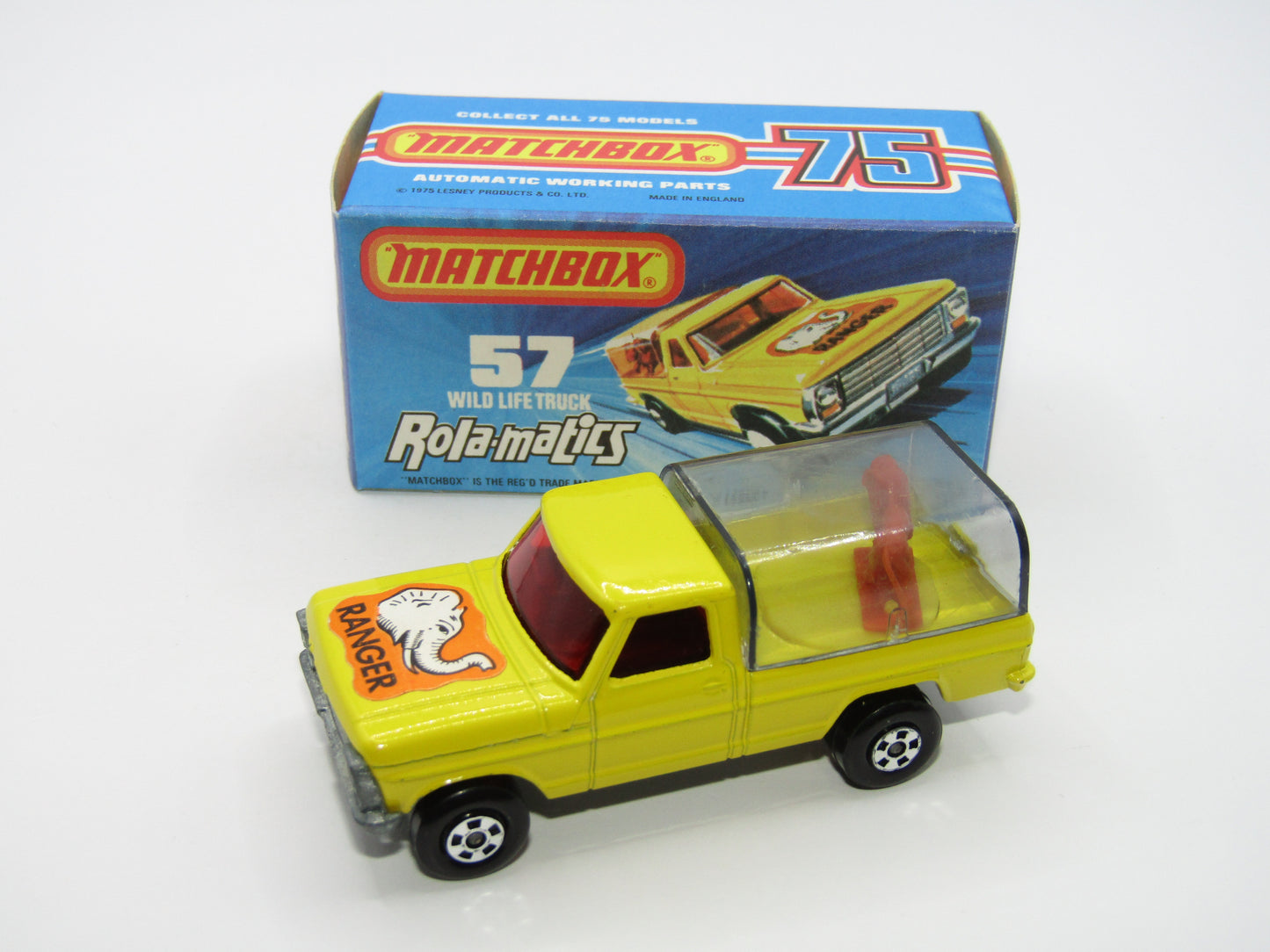 Matchbox Superfast 57C Wild Life Truck Orange Lions Smoke Canopy