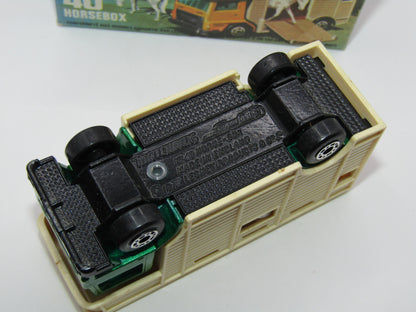 Matchbox Superfast 40B Horse Box Metallic Green GLOSS BLACK Base