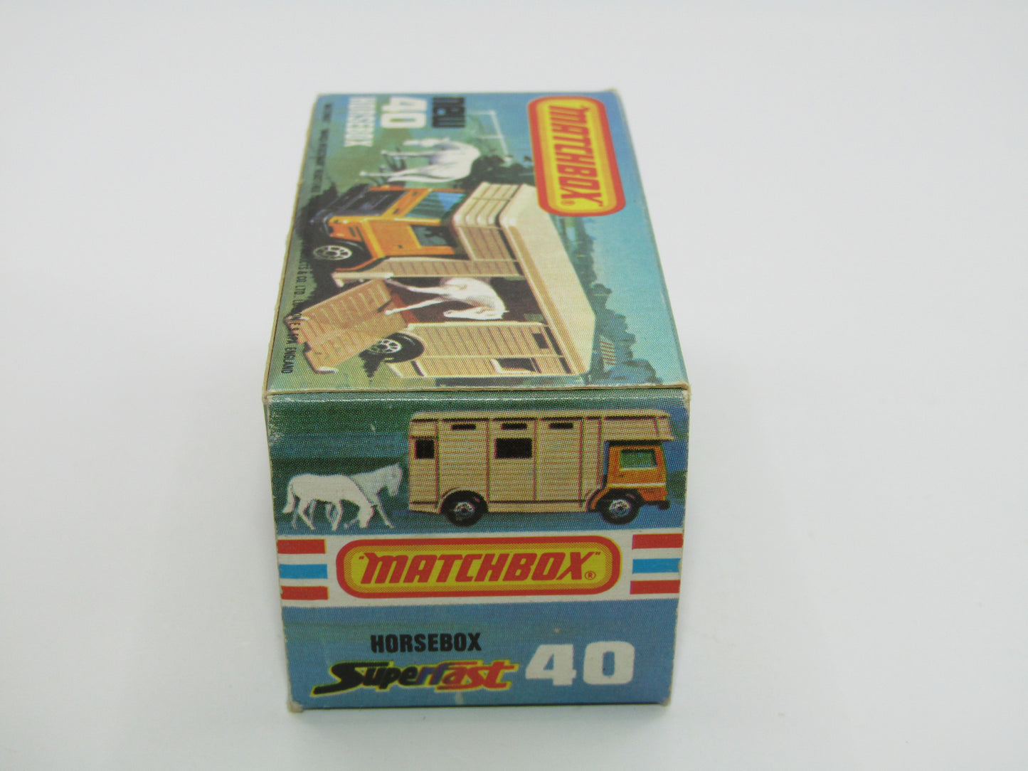 Matchbox Superfast 40B Horse Box Metallic Green GLOSS BLACK Base