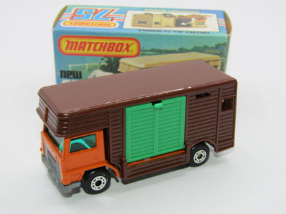 Matchbox Superfast 40B Horse Box Orange UNPAINTED Base GREEN Door