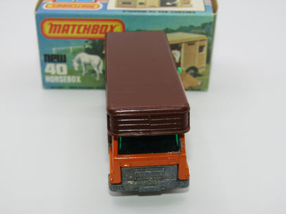 Matchbox Superfast 40B Horse Box Orange UNPAINTED Base GREEN Door