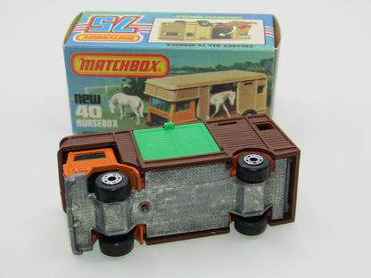 Matchbox Superfast 40B Horse Box Orange UNPAINTED Base GREEN Door