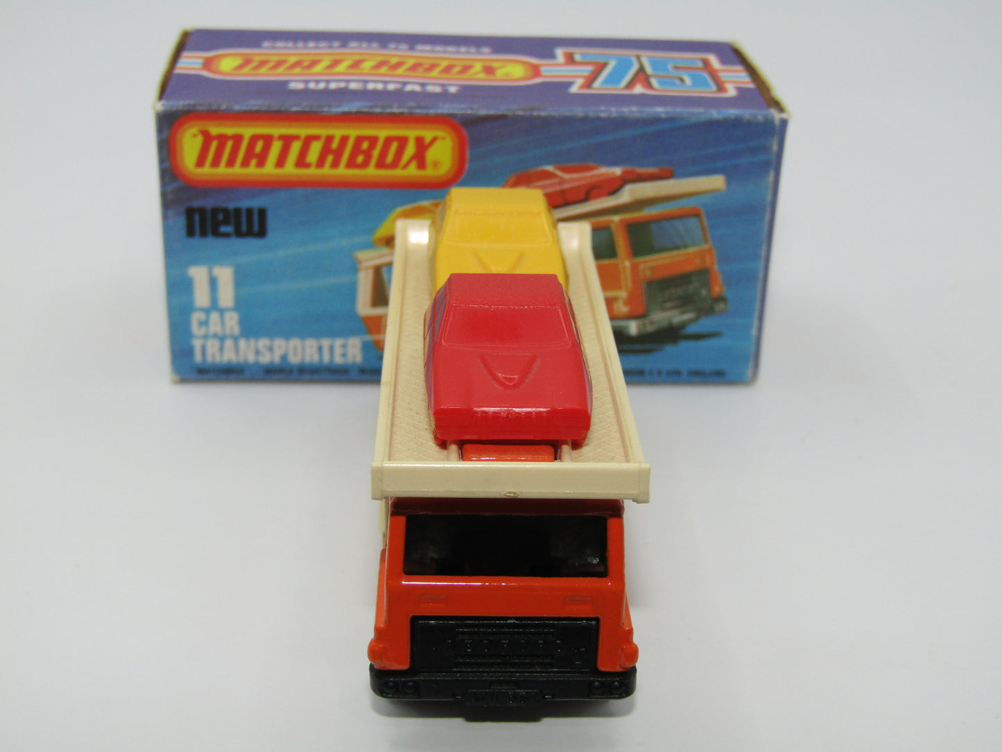Matchbox Superfast 11C Car Transporter NO WINDOWS