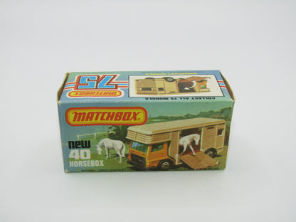 Matchbox Superfast 40B Horse Box Yellow White Door Black Base