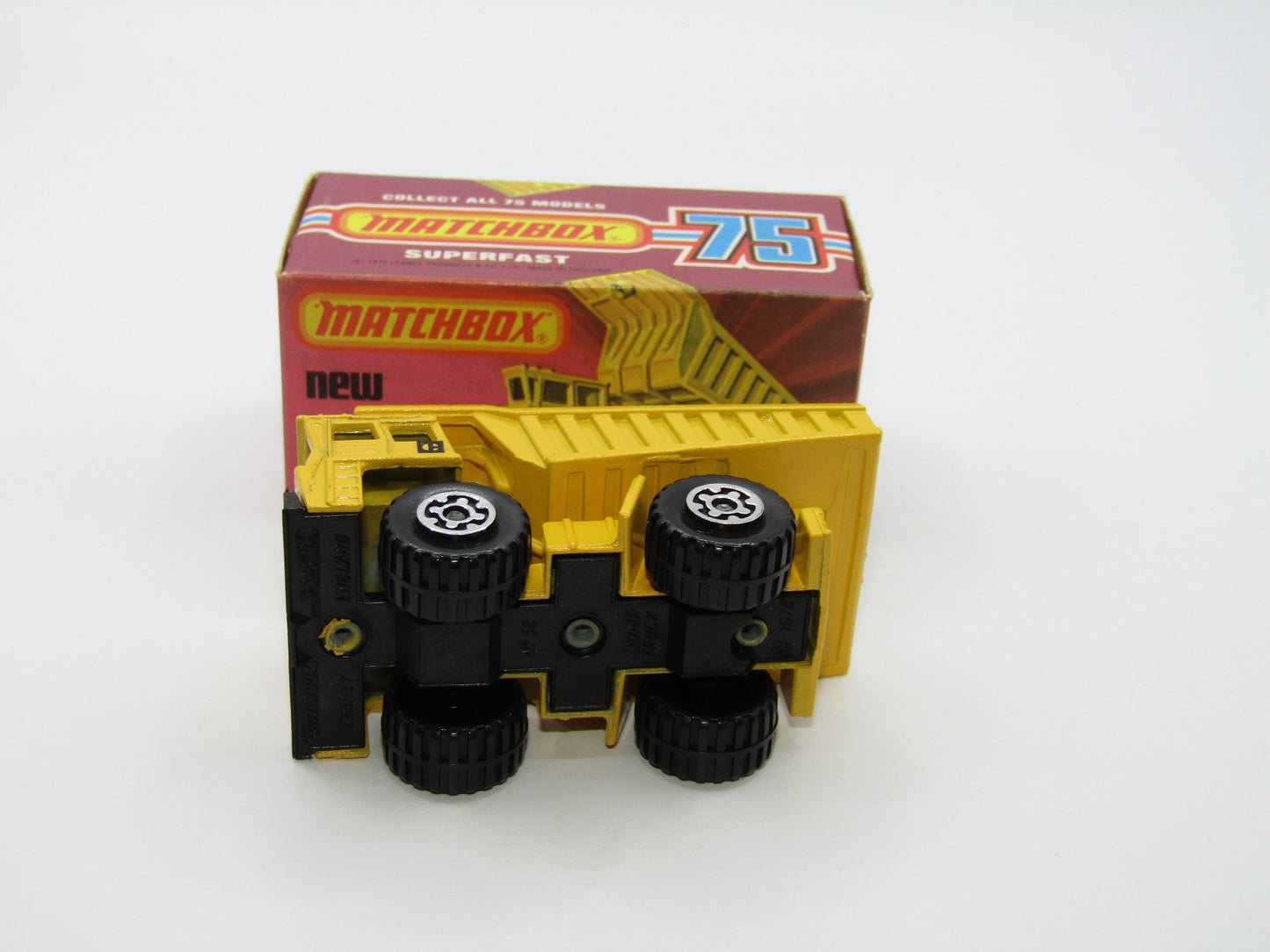 Matchbox Superfast 58C Faun Dump Truck CAT Tampo