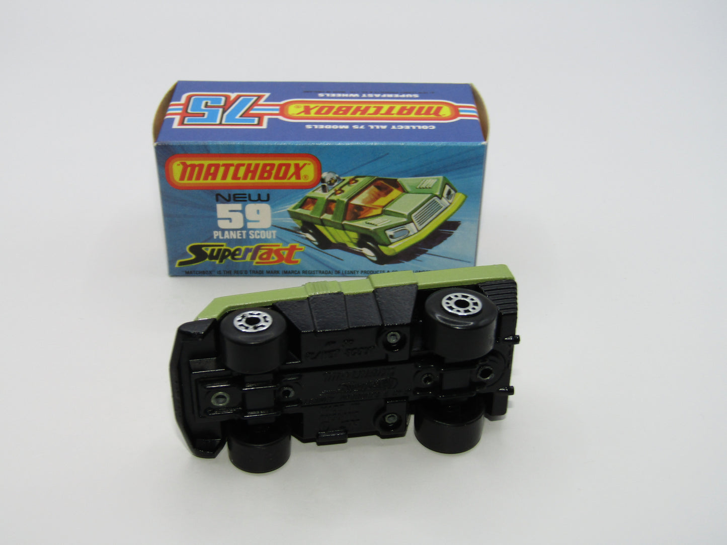 Matchbox Superfast 59C Planet Scout Avacado AMBER Windows