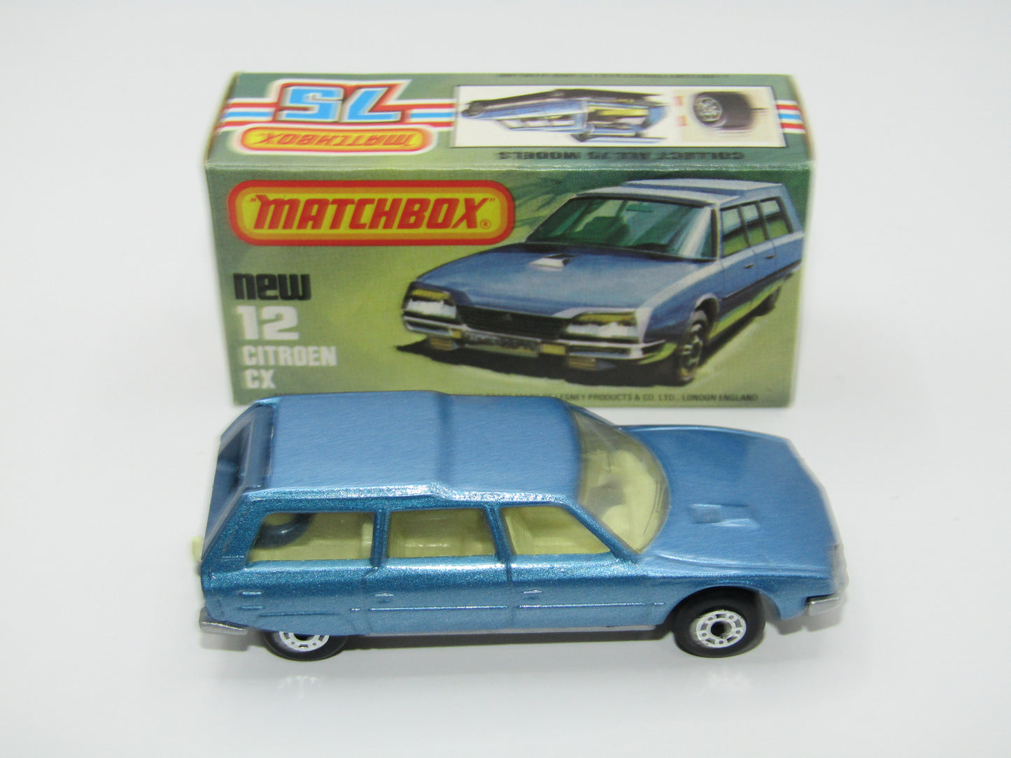 Matchbox Superfast 12C Citroen CX CREAM Interior