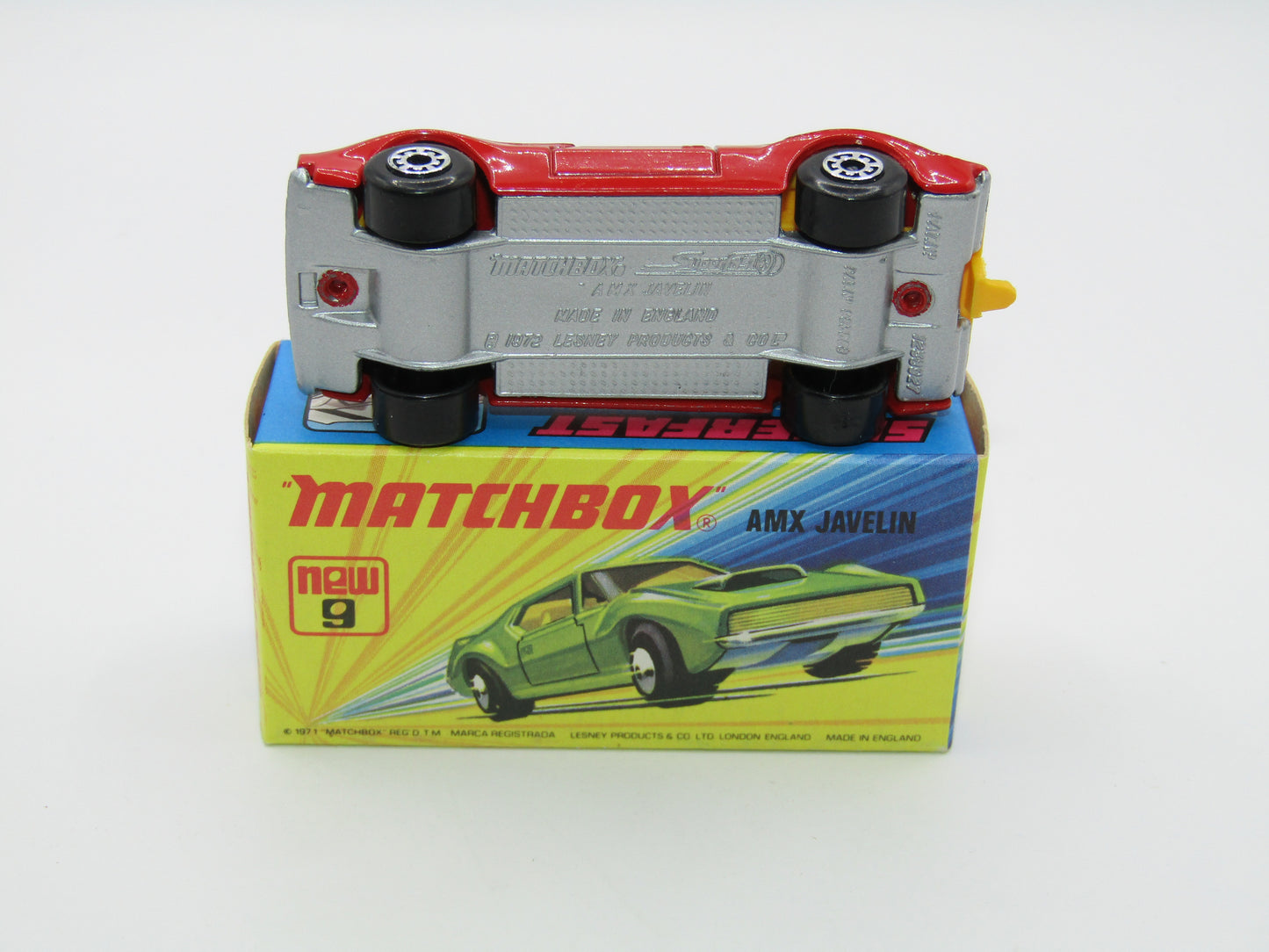 Matchbox Superfast 9B AMX Javelin RED - SILVER BASE