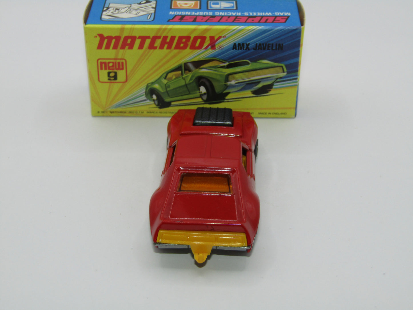 Matchbox Superfast 9B AMX Javelin RED - SILVER BASE