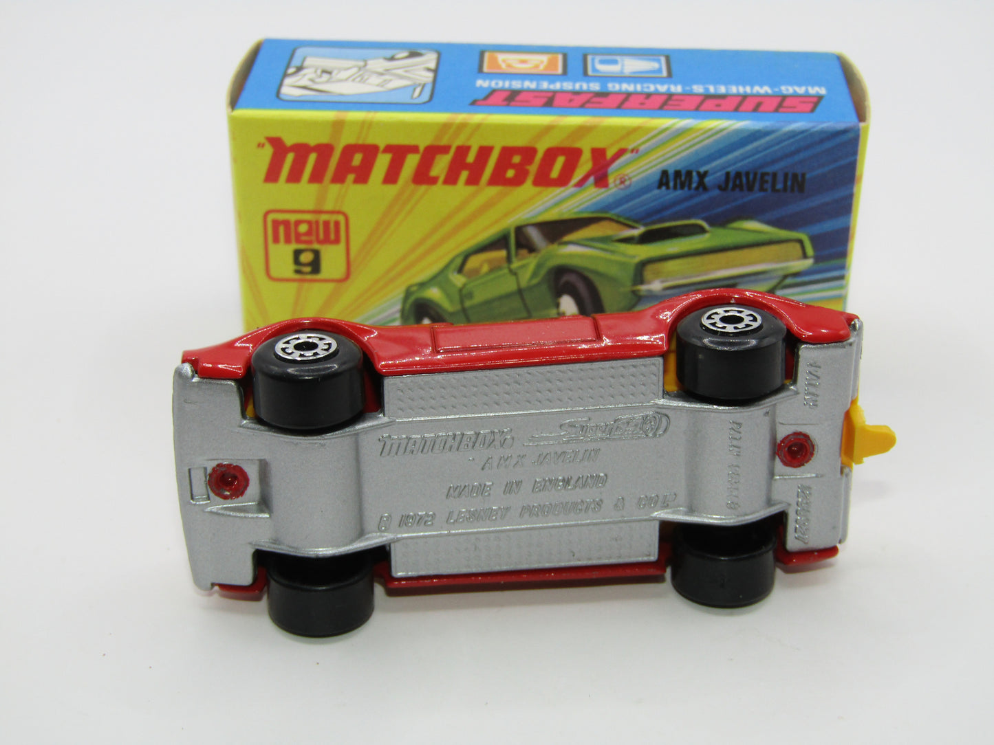 Matchbox Superfast 9B AMX Javelin RED - SILVER BASE