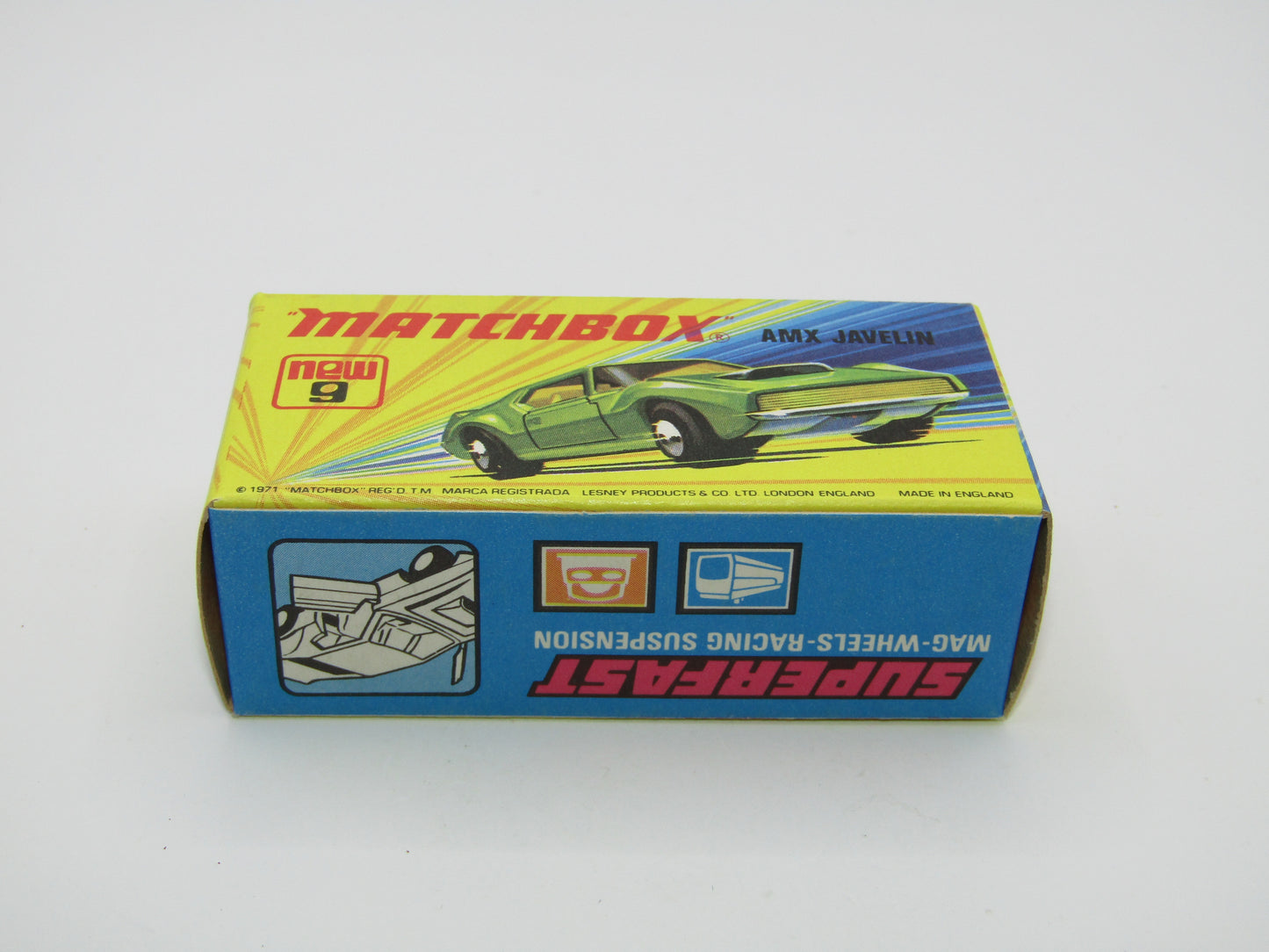 Matchbox Superfast 9B AMX Javelin RED - SILVER BASE