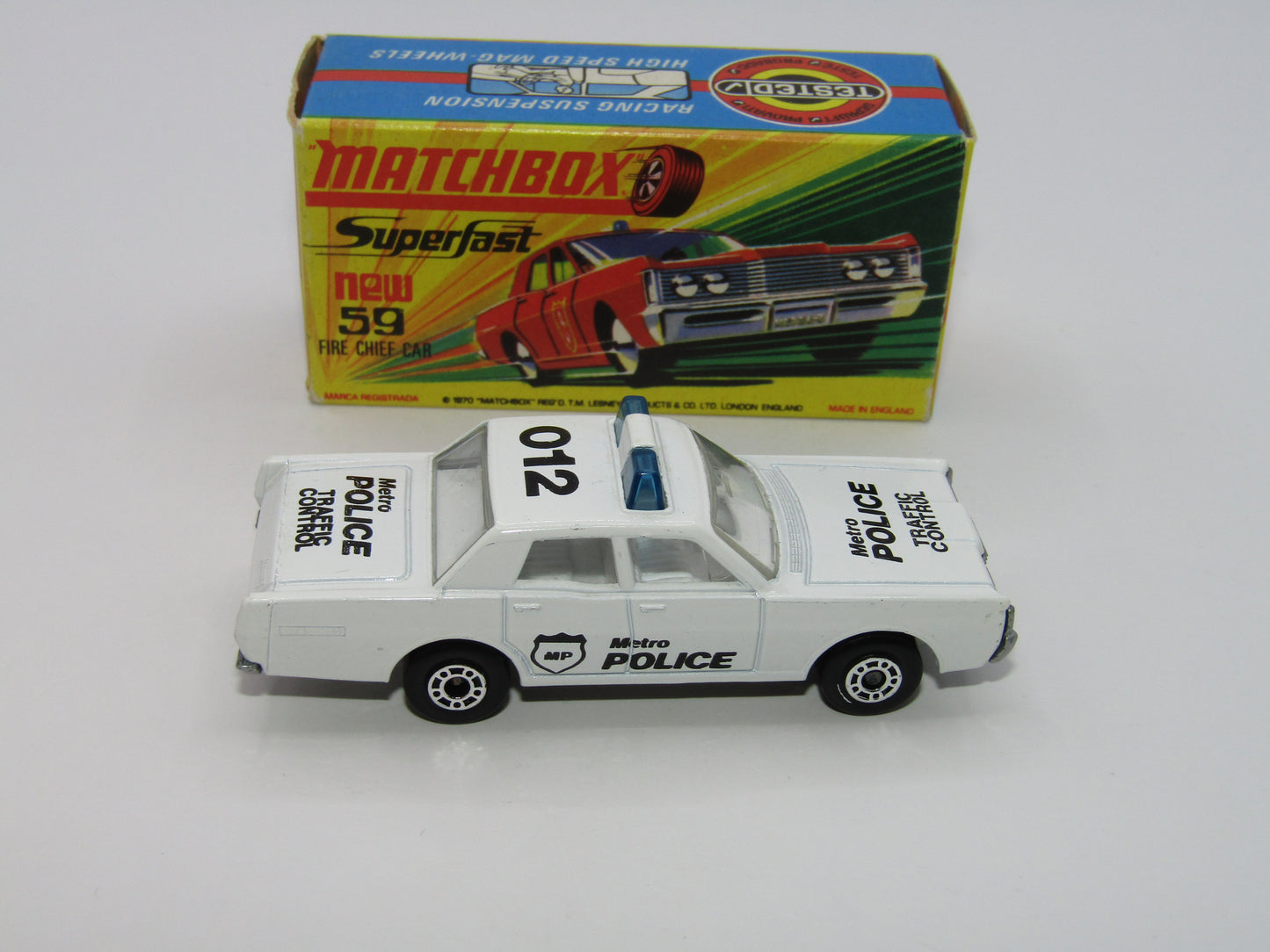 Matchbox Superfast 59B Mercury Police Car Metro CLEAR Windows Silver Base