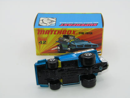 Matchbox Superfast 42B Tyre Fryer Medium Met Blue Bright Yellow Interior