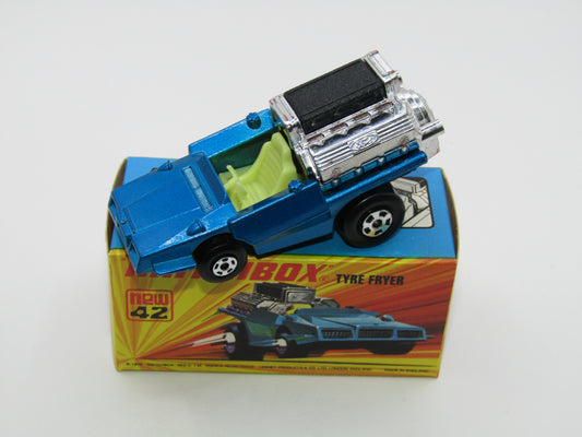 Matchbox Superfast 42B Tyre Fryer LEMON YELLOW Interior