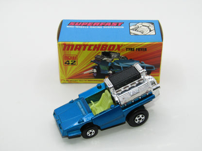 Matchbox Superfast 42B Tyre Fryer LEMON YELLOW Interior