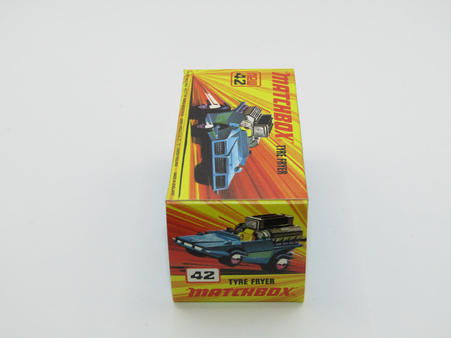 Matchbox Superfast 42B Tyre Fryer LEMON YELLOW Interior