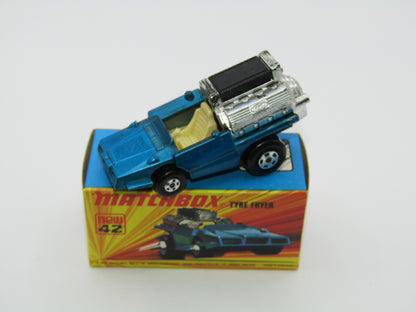 Matchbox Superfast 42B Tyre Fryer PALE CREAM Interior
