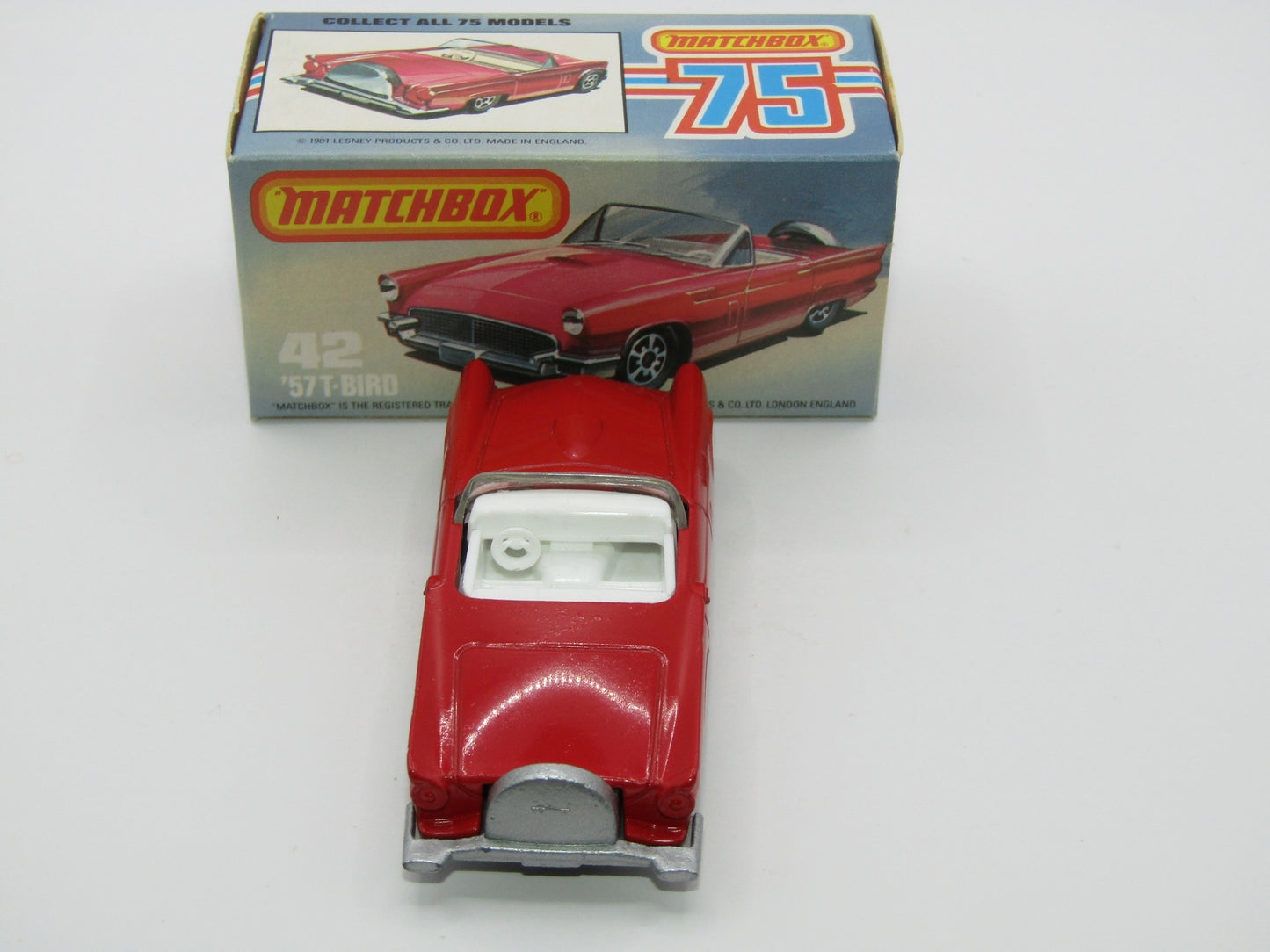 Matchbox Superfast 42D Ford Thunderbird Clear Windows, Silver Base