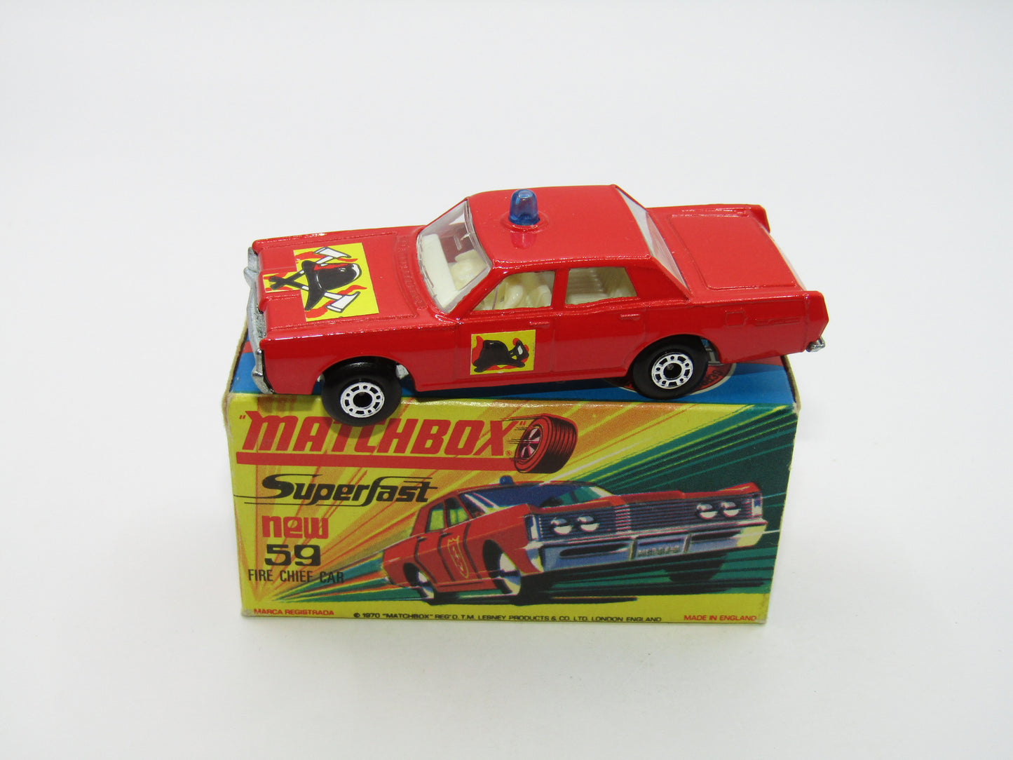 Matchbox Superfast 59B Mercury Fire Chief Car HELMET&AXES DOT DASH Wheels