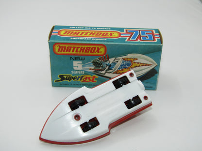 Matchbox Superfast 5B Seafire Boat Red, Yellow Driver