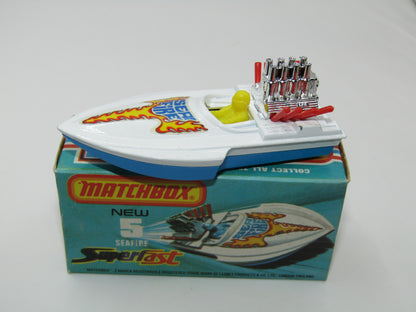 Matchbox Superfast 5B Seafire Boat White, LEMON Driver