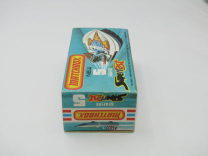Matchbox Superfast 5B Seafire Boat White, LEMON Driver