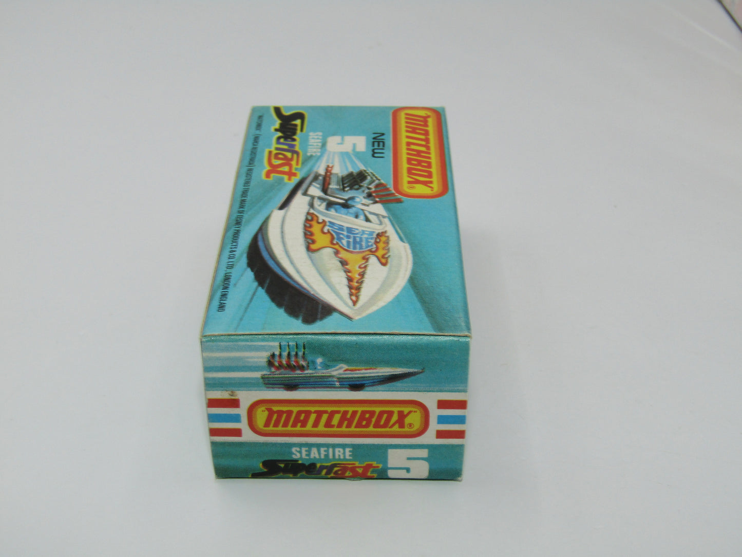 Matchbox Superfast 5B Seafire Boat White, LEMON Driver