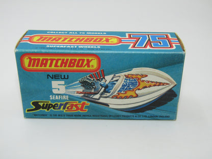 Matchbox Superfast 5B Seafire Boat White, Blue Driver TURQUOISE Base