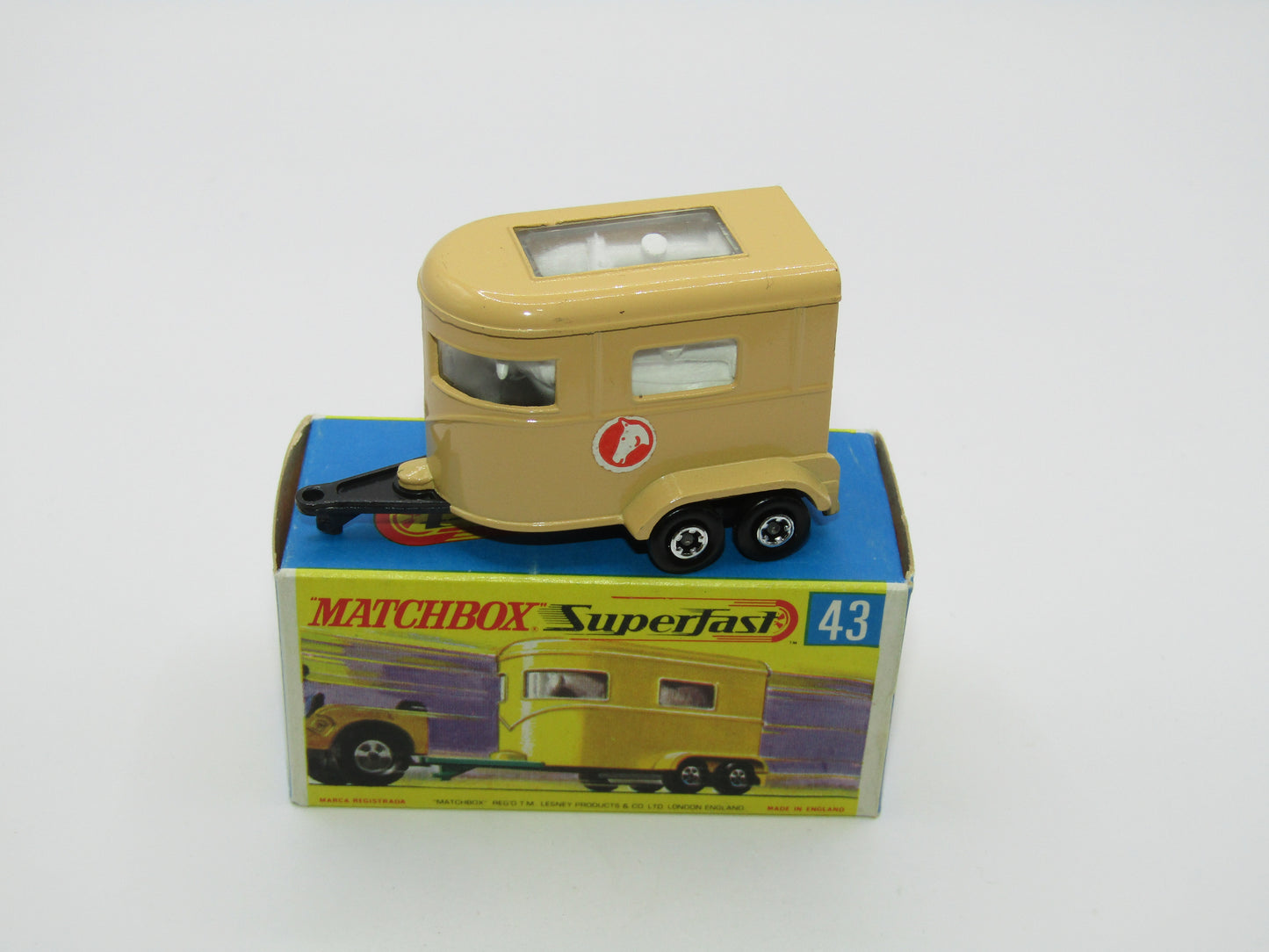 Matchbox Superfast 43A Pony Trailer Centre Cut Wheels Pony Label GREY Base