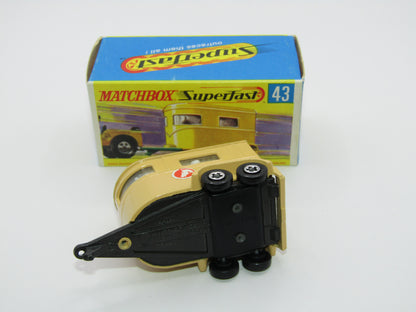 Matchbox Superfast 43A Pony Trailer Centre Cut Wheels Pony Label GREY Base