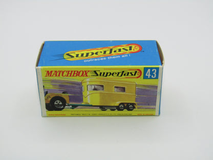 Matchbox Superfast 43A Pony Trailer Centre Cut Wheels Pony Label GREY Base