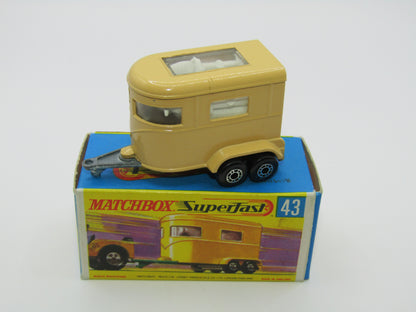 Matchbox Superfast 43A Pony Trailer Dot Dash Wheels Unpainted Base Green Door