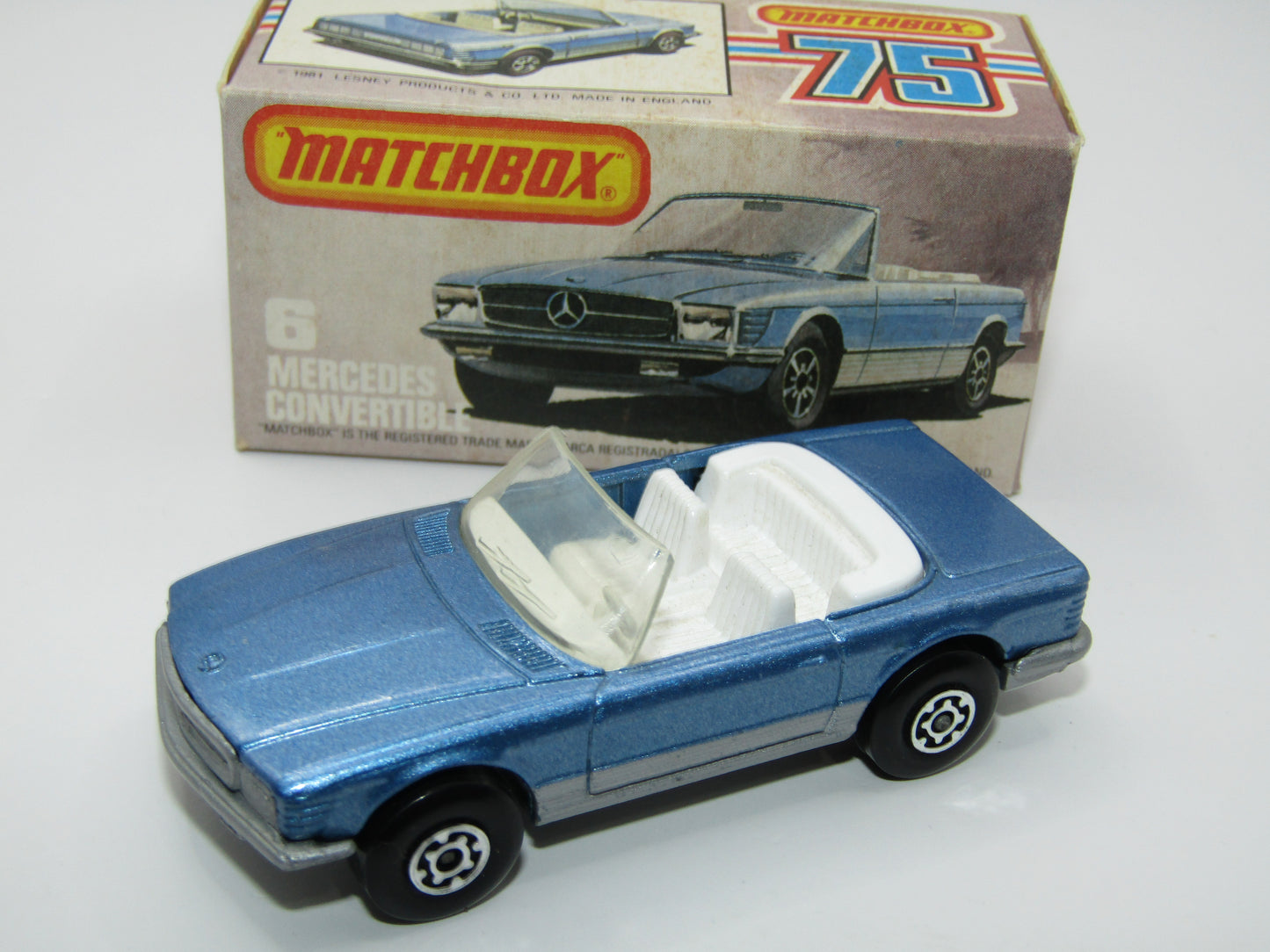 Matchbox Superfast 6B Mercedes 350SL Convertible MALTESE CROSS wheels