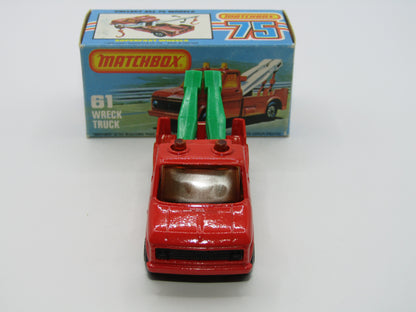 Matchbox Superfast 61B Wreck Truck Red, GREEN Booms, Red Hooks