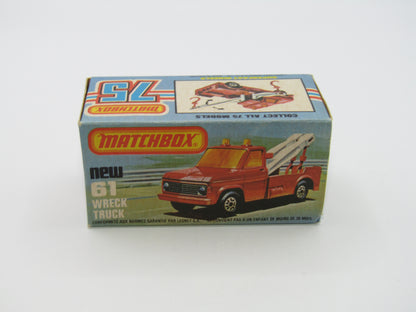 Matchbox Superfast 61B Wreck Truck Red Booms Black Hooks Satin Black Base