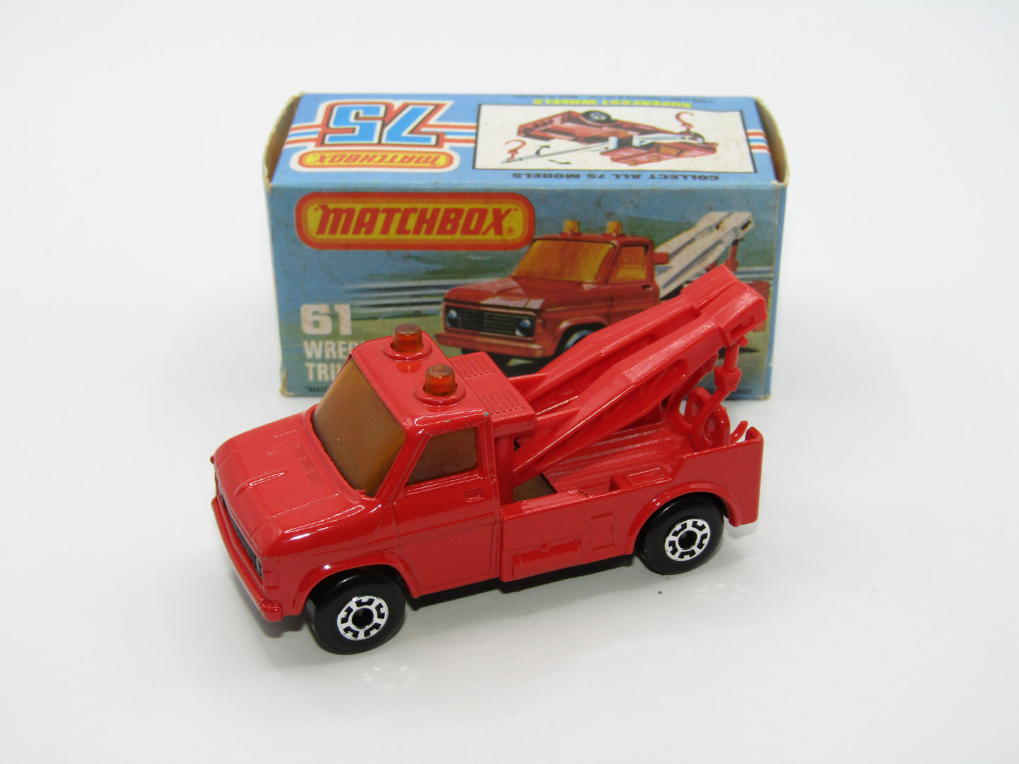 Matchbox Superfast 61B Wreck Truck Red, Red Boom, Red Hooks, GREY Base