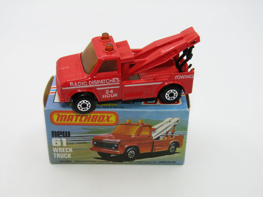 Matchbox Superfast 61B Wreck Truck Radio Dispatches RED BOOM, Black Hooks
