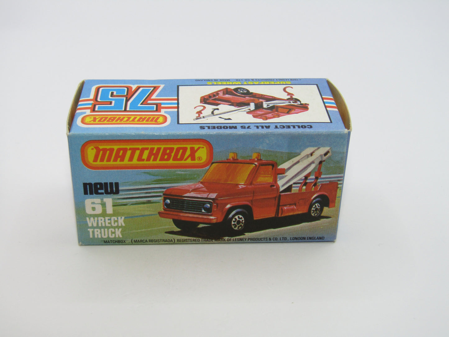 Matchbox Superfast 61B Wreck Truck Radio Dispatches RED BOOM, Black Hooks