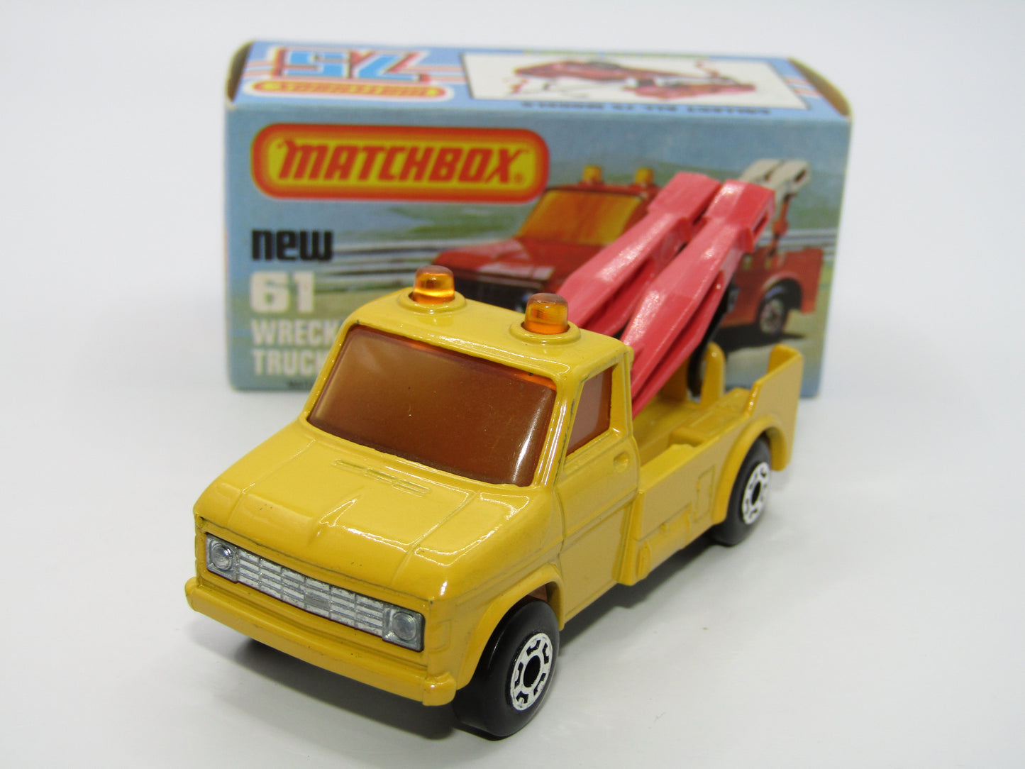 Matchbox Superfast 61B Wreck Truck Yellow CORAL PINK Booms UNPAINTED Base