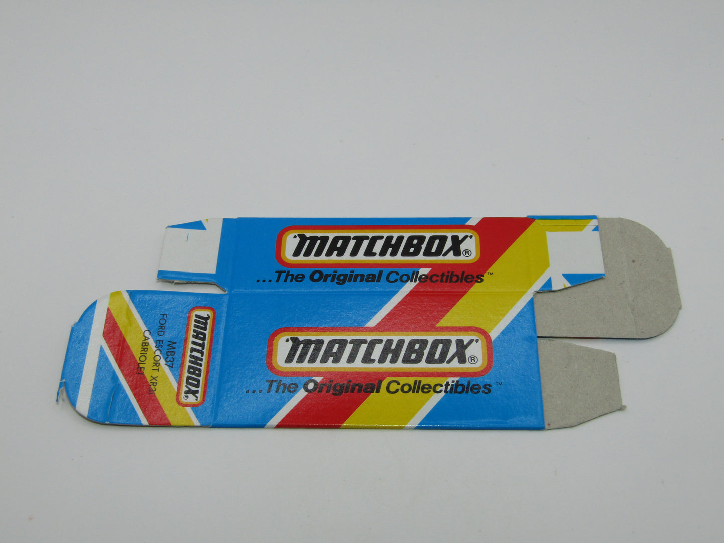 Matchbox Superfast Unreleased Pre-Production Box MB37 Ford Escort Cabriolet