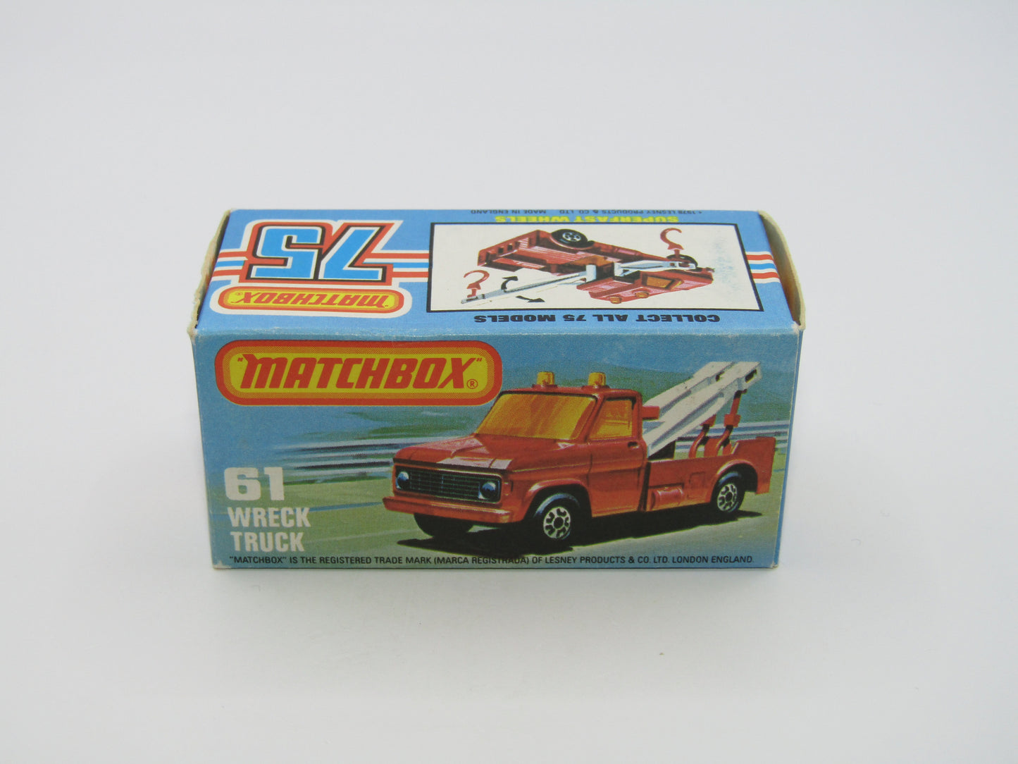 Matchbox Superfast 61B Wreck Truck LEMON YELLOW White Booms, BLACK Hooks