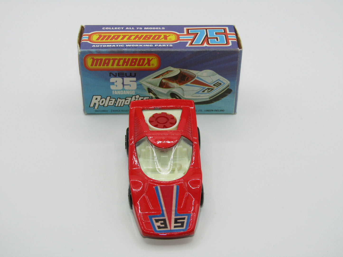 Matchbox Superfast 35B Fandango Red White Base RED Fan