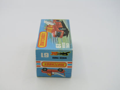 Matchbox Superfast 61B Wreck Truck LEMON YELLOW White Booms, BLACK Hooks