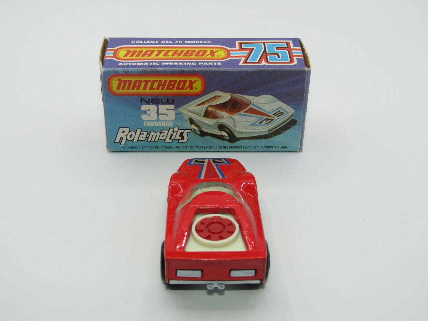 Matchbox Superfast 35B Fandango Red White Base RED Fan