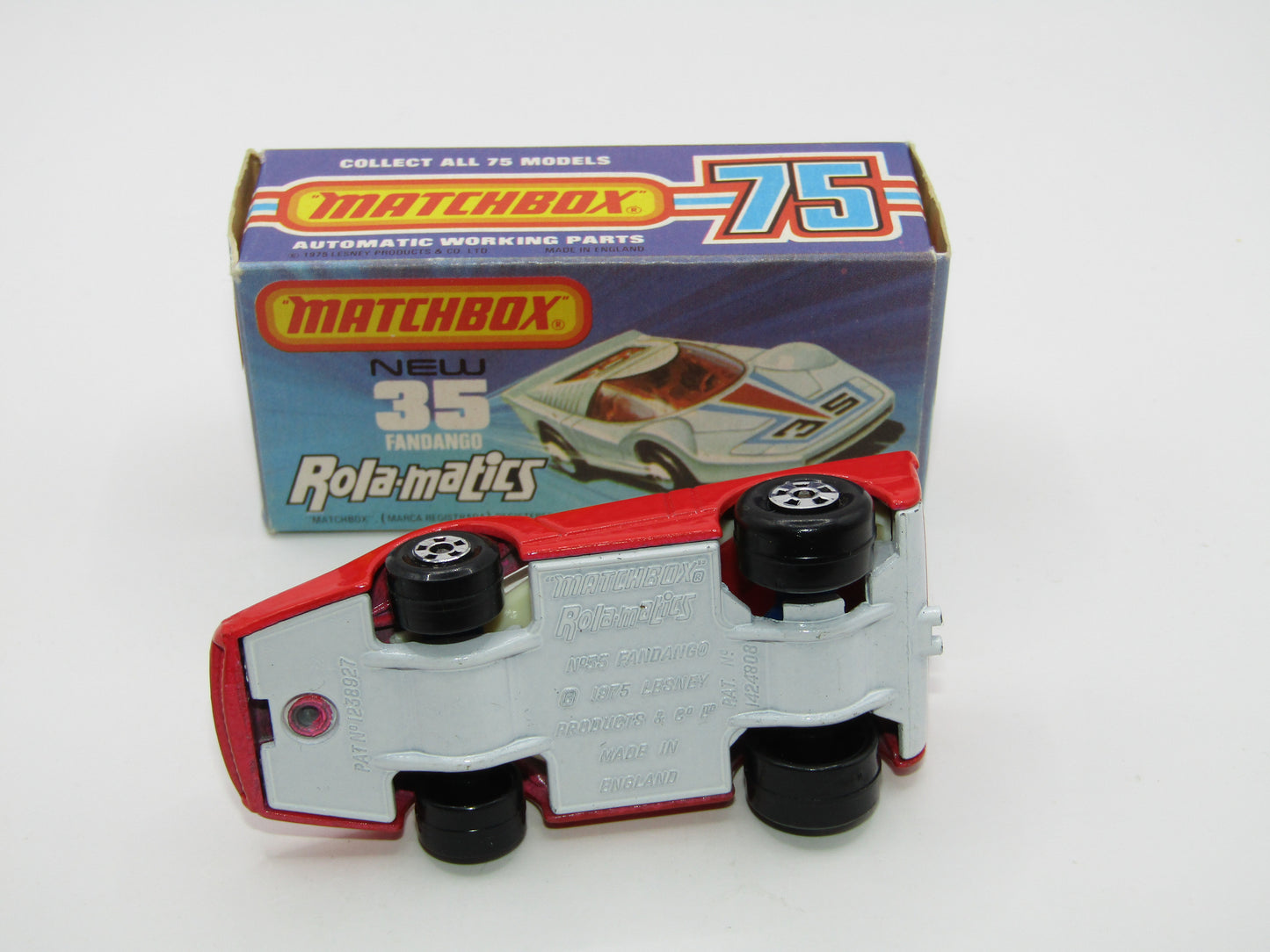 Matchbox Superfast 35B Fandango Red White Base RED Fan