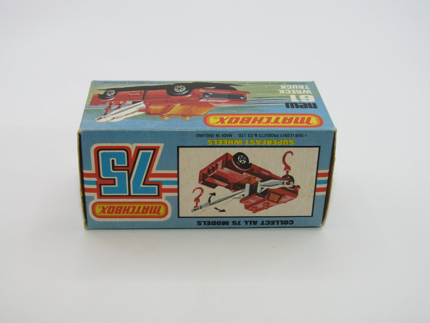 Matchbox Superfast 61B Wreck Truck VERY DARK YELLOW White Booms Red Hooks