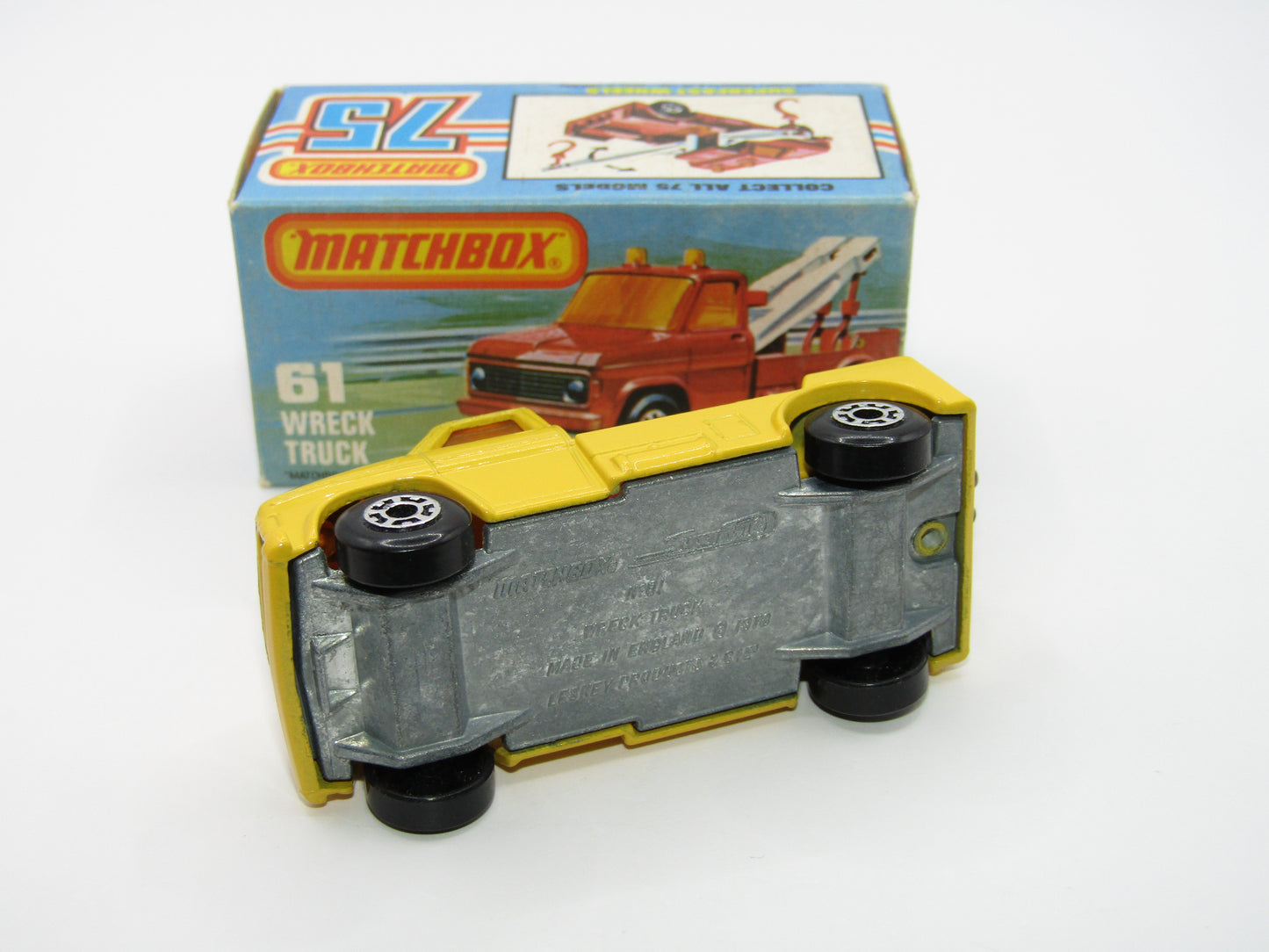 Matchbox Superfast 61B Wreck Truck Yellow Red Booms Black Hooks Unpainted Base