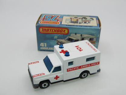 Matchbox Superfast 41C Ambulance PACIFIC Ambulance Unpainted Base