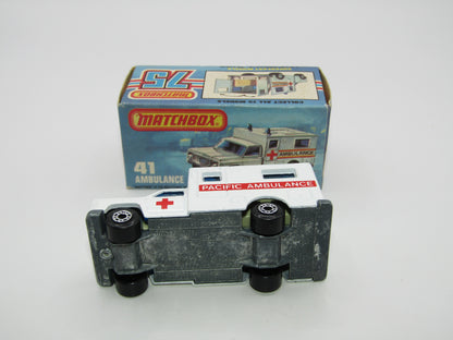 Matchbox Superfast 41C Ambulance PACIFIC Ambulance Unpainted Base