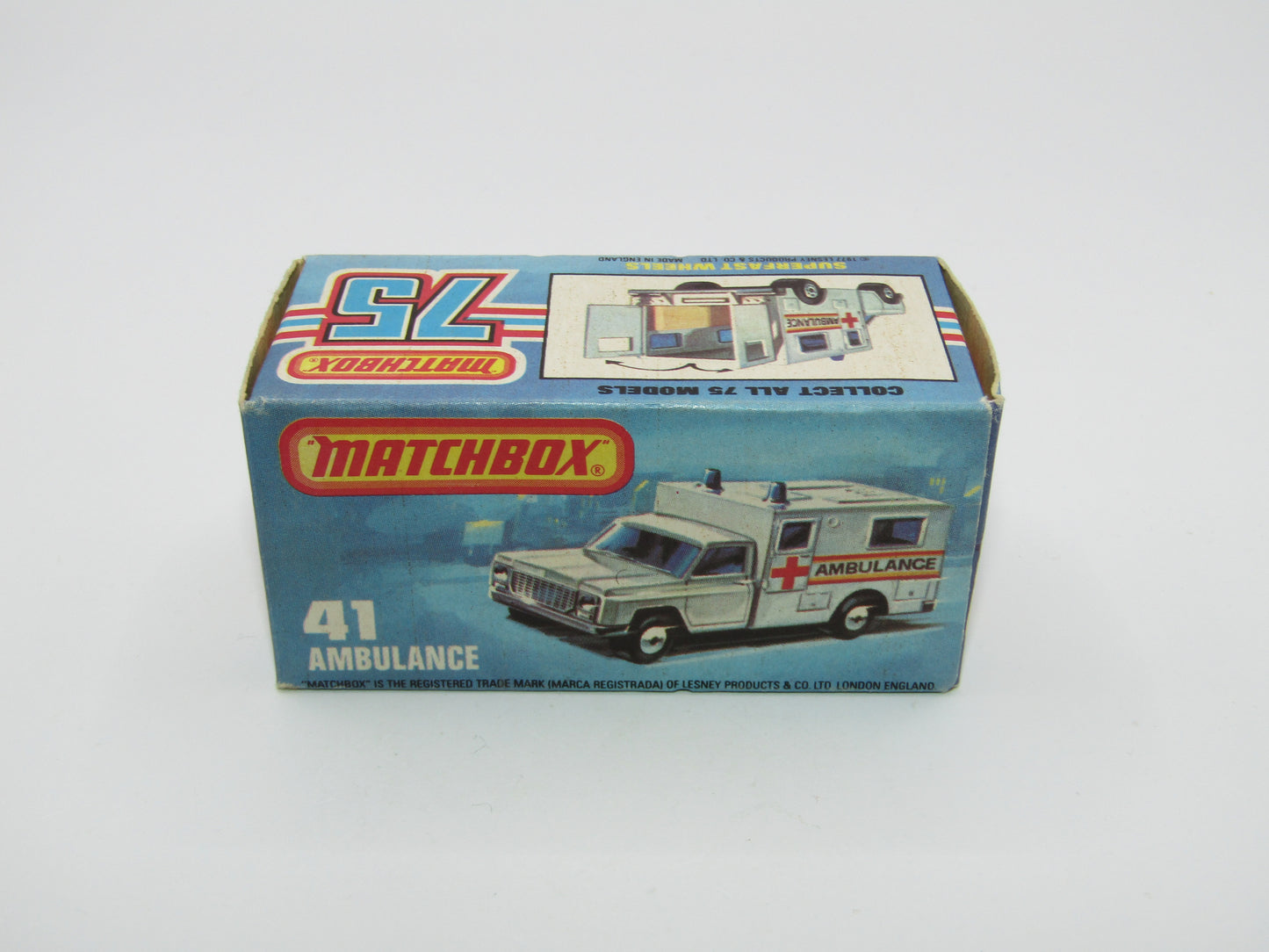 Matchbox Superfast 41C Ambulance PACIFIC Ambulance Unpainted Base